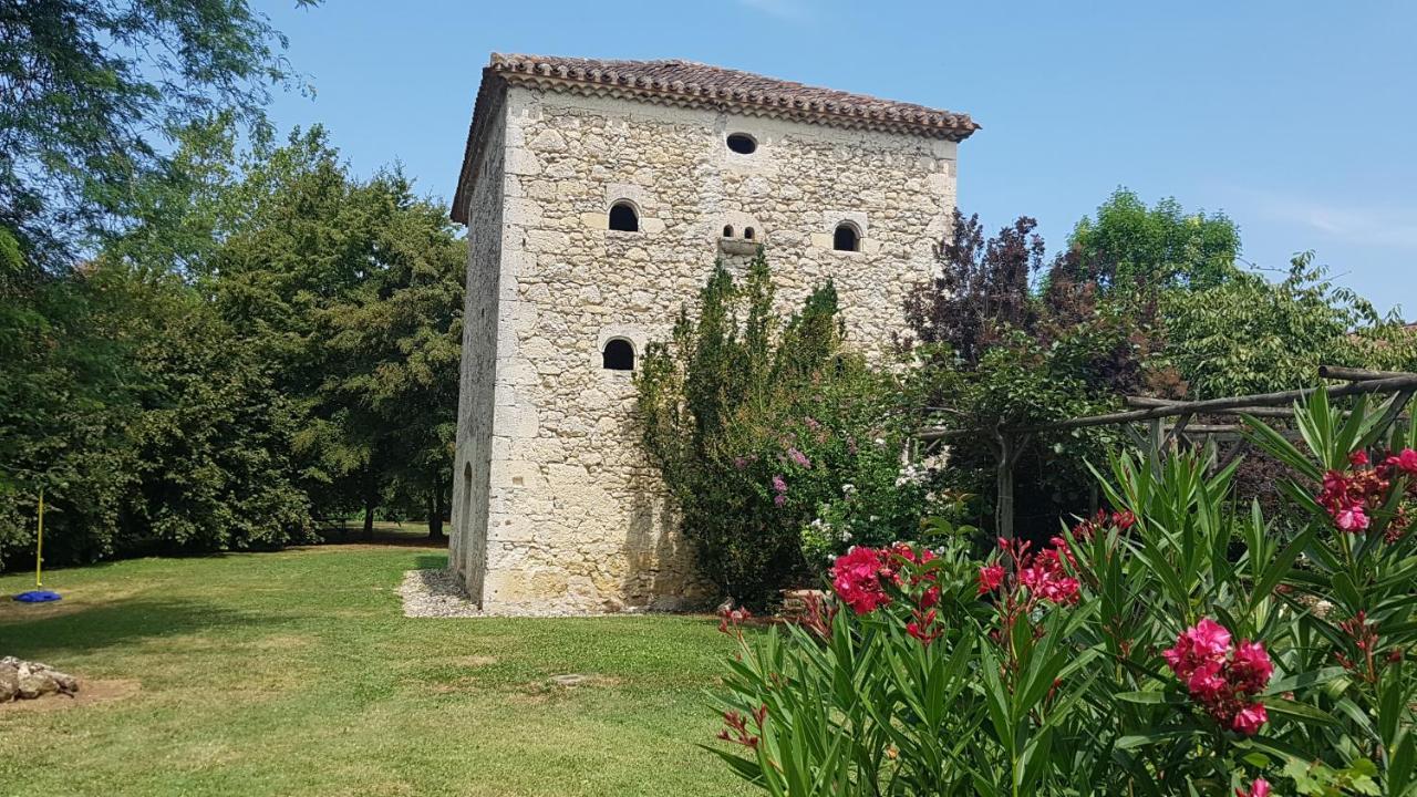 Domaine De La Brette Villa Condom Exterior photo